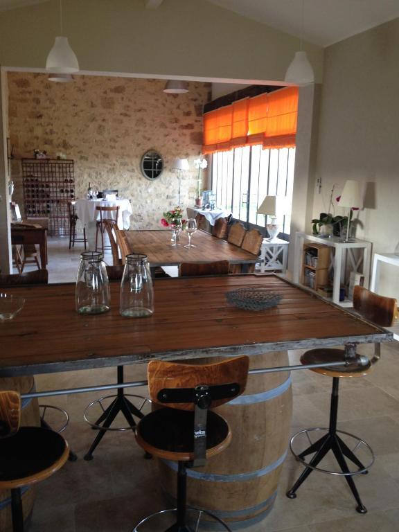 ホテルChateau Nardou Saint-Sulpice-et-Cameyrac 部屋 写真